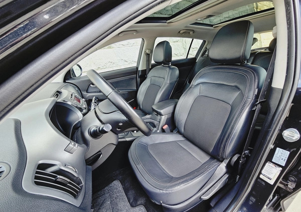 Kia Sportage cena 48900 przebieg: 211677, rok produkcji 2013 z Alwernia małe 781